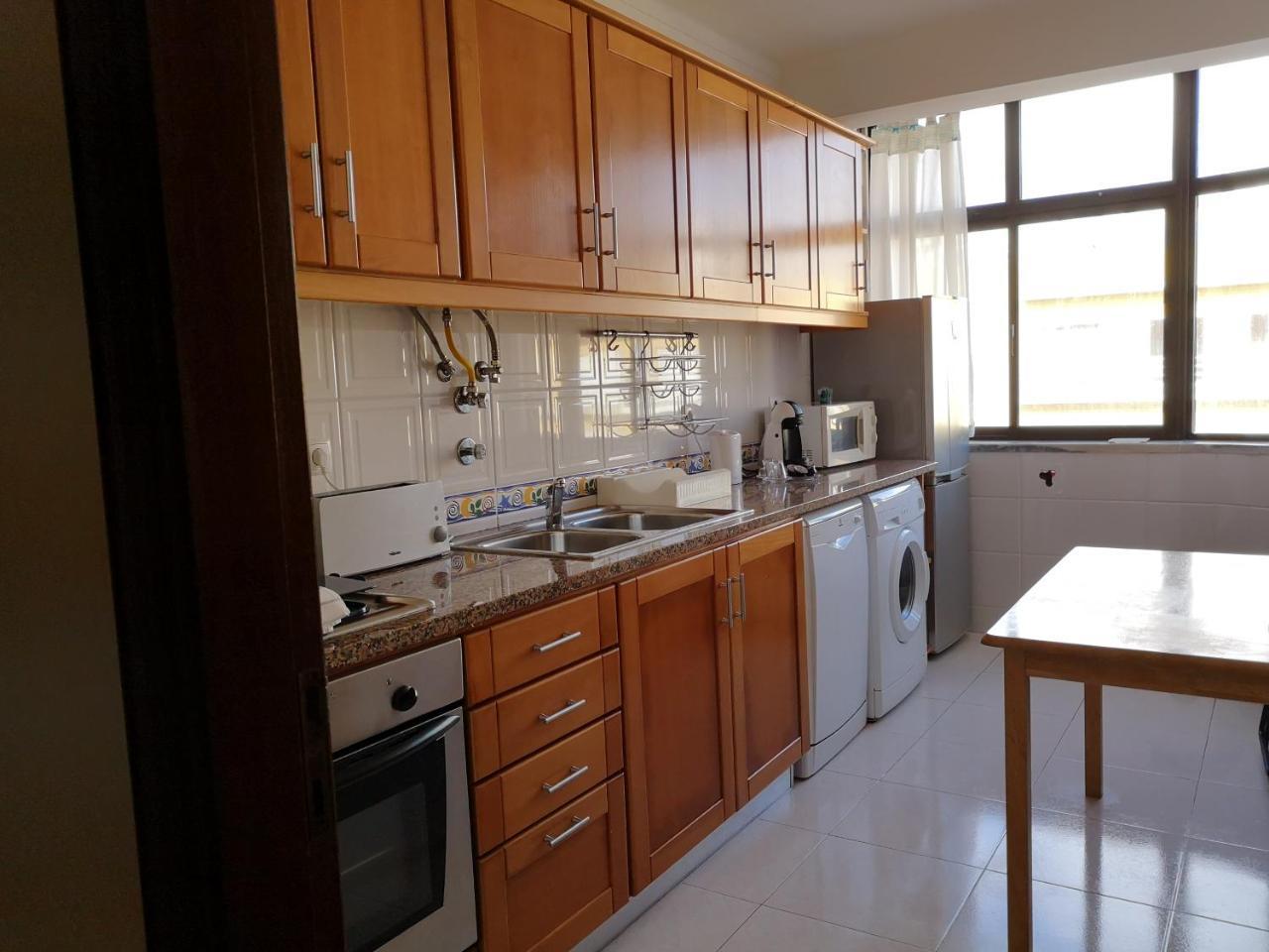 Pro Touristic Peniche Surf & Beach Apartment Exterior foto